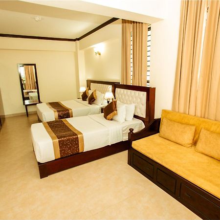 Hotel Crystal Rose - Sylhet Eksteriør billede