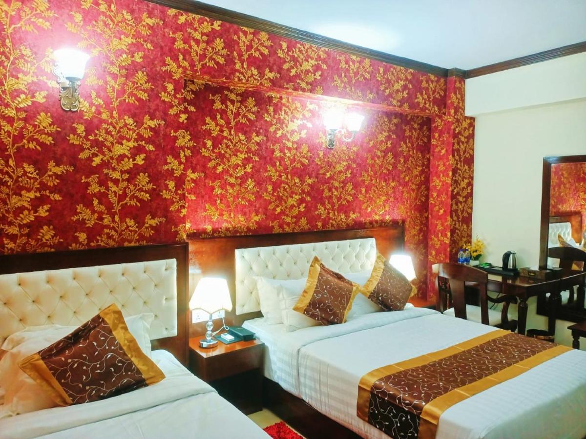 Hotel Crystal Rose - Sylhet Eksteriør billede