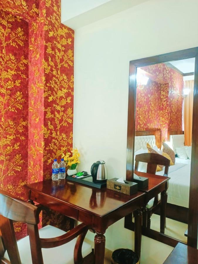 Hotel Crystal Rose - Sylhet Eksteriør billede