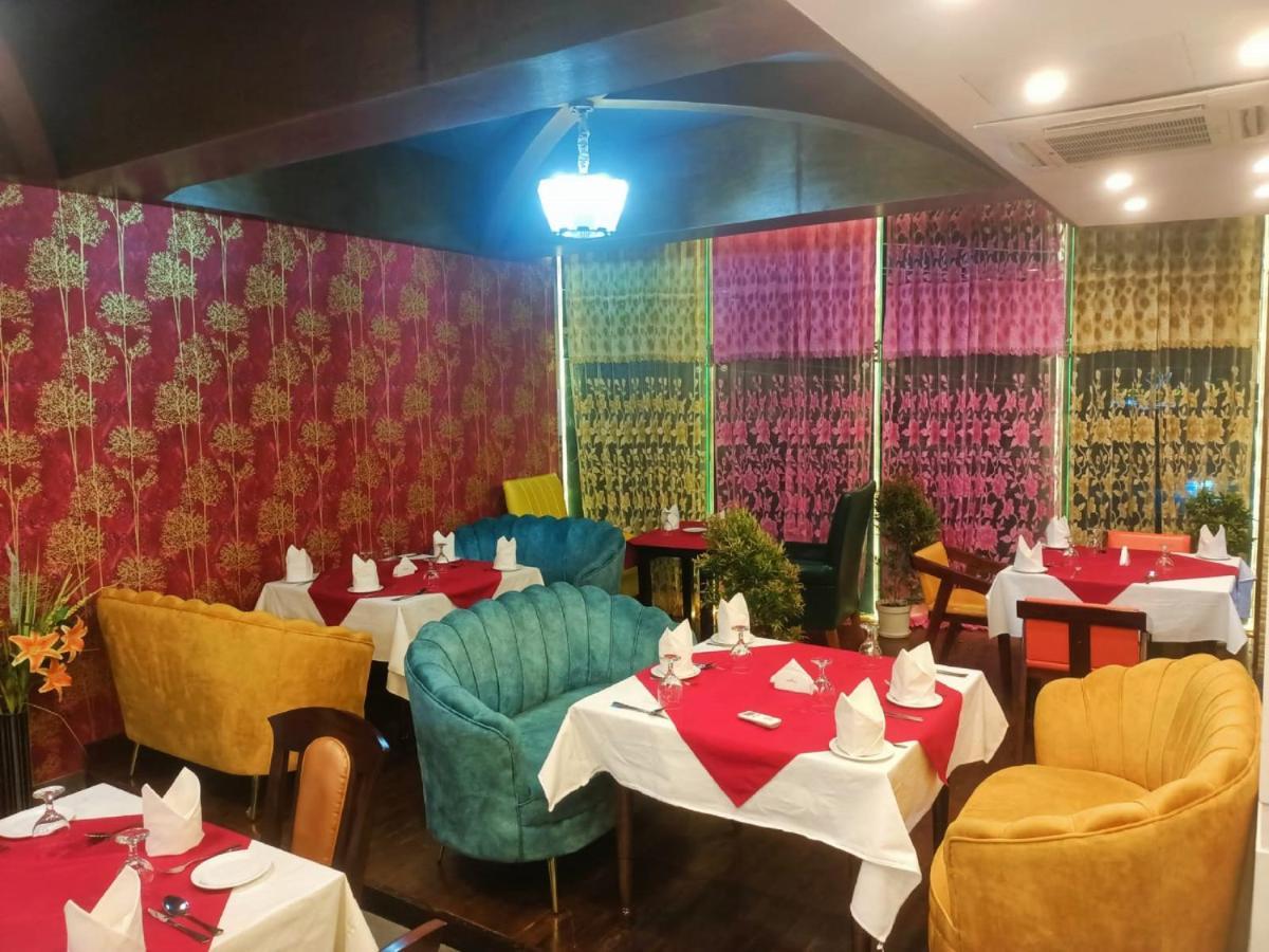 Hotel Crystal Rose - Sylhet Eksteriør billede